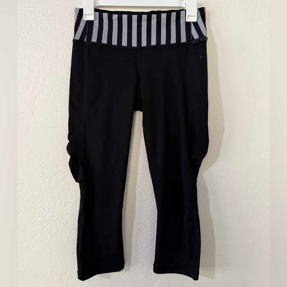 Lululemon Water Bound Crop Pants Black Apex Stripe Womens Swim Running